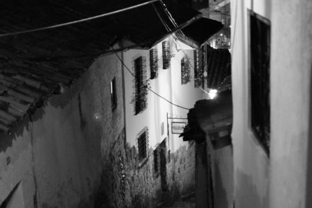 Cusco_by_night001.JPG